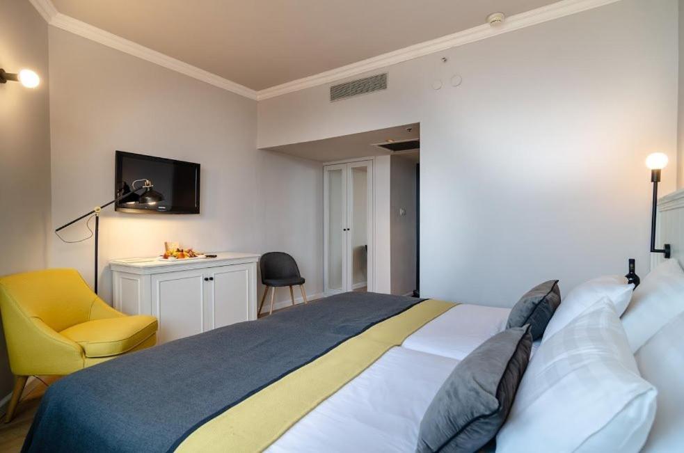 Royal Plaza Hotel Tiberya Dış mekan fotoğraf
